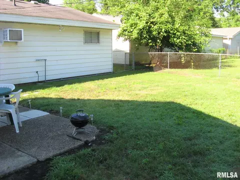 3 Goodwin Ct, Springfield, IL 62704 photo 13