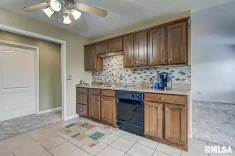 2817 Tanner Rd, Springfield, IL 62702 photo 10
