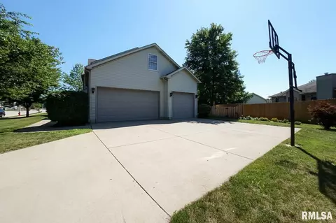 6512 Winterberry Ln, Springfield, IL 62712 photo 4