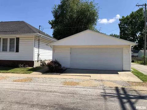 2073 N 8th St, Springfield, IL 62702 photo 6
