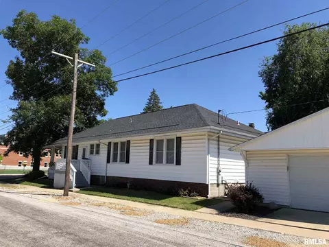 2073 N 8th St, Springfield, IL 62702 photo 4