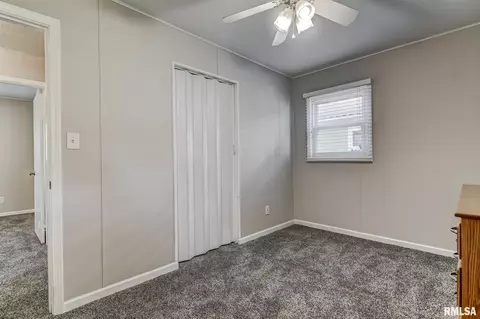 2306 E Black Ave, Springfield, IL 62702 photo 15