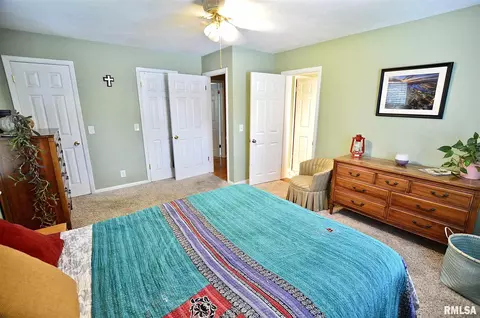 113 Circle Dr, Springfield, IL 62703 photo 18