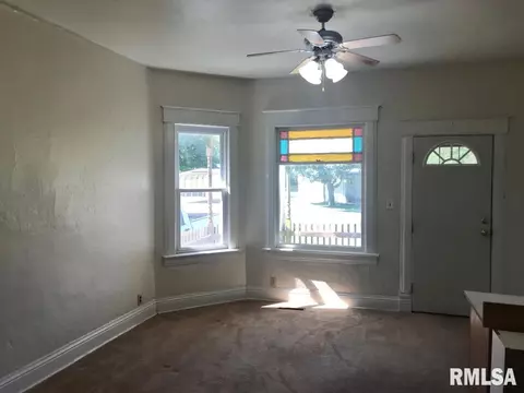 414 Walnut St, Dawson, IL 62520 photo 13