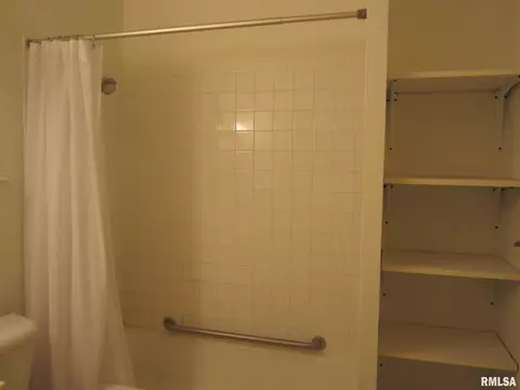 2405 Devonshire Rd, Springfield, IL 62703 photo 23