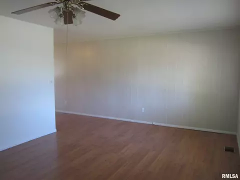 2405 Devonshire Rd, Springfield, IL 62703 photo 6
