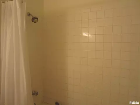 2405 Devonshire Rd, Springfield, IL 62703 photo 22