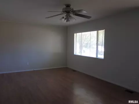 2405 Devonshire Rd, Springfield, IL 62703 photo 4