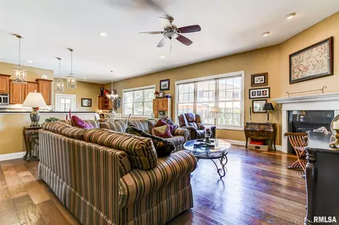 2604 Old Bachelor Trl, Springfield, IL 62711 photo 7