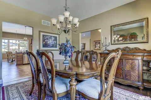 2604 Old Bachelor Trl, Springfield, IL 62711 photo 4