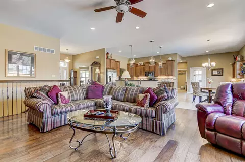 2604 Old Bachelor Trl, Springfield, IL 62711 photo 9