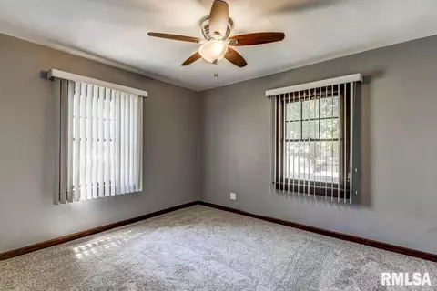2900 S 3rd St, Springfield, IL 62703 photo 18