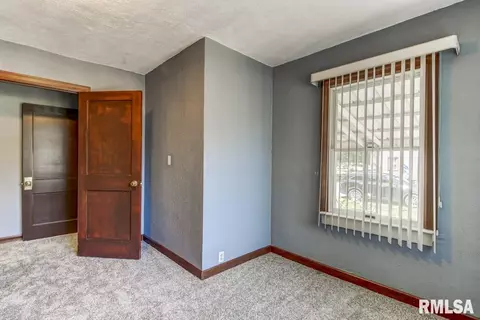 2900 S 3rd St, Springfield, IL 62703 photo 19