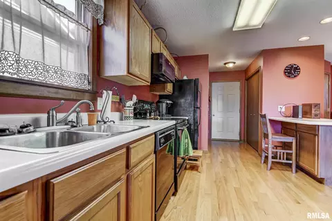 1801 Plover Rd, Springfield, IL 62711 photo 7