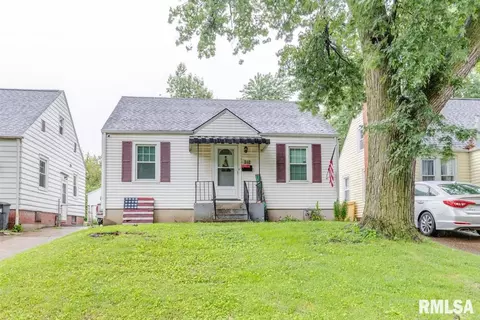 212 N Illinois St, Springfield, IL 62702 photo 4