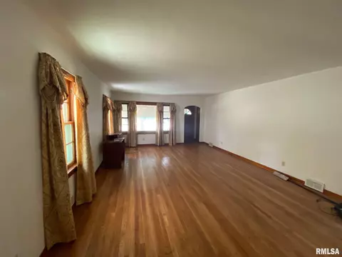 1030 N Macarthur St, Springfield, IL 62702 photo 7