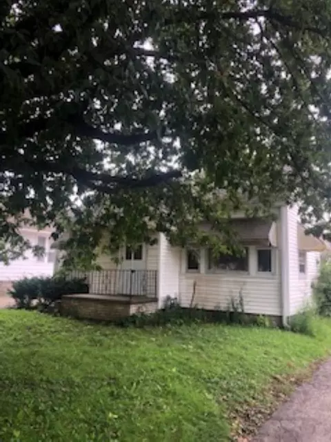 1030 N Macarthur St, Springfield, IL 62702 photo 8