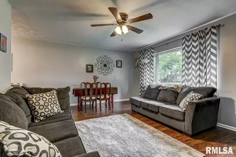 60 Mesa Rd, Springfield, IL 62702 photo 4
