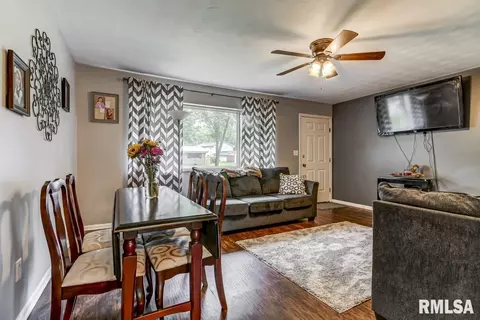 60 Mesa Rd, Springfield, IL 62702 photo 3