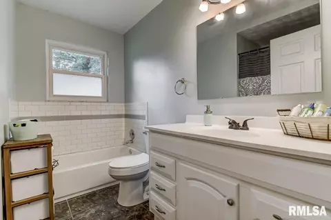 60 Mesa Rd, Springfield, IL 62702 photo 13