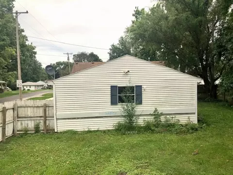 124 N Amos Ave, Springfield, IL 62702 photo 17