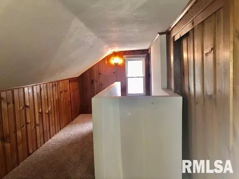 124 N Amos Ave, Springfield, IL 62702 photo 14