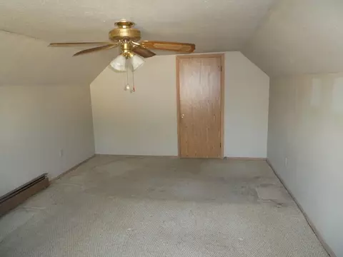 315 E Oak St, Gillespie, IL 62033 photo 15