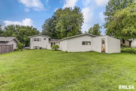 2115 Shabbona Dr, Springfield, IL 62703 photo 34