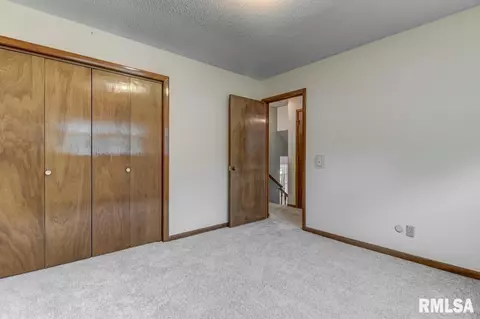 2115 Shabbona Dr, Springfield, IL 62703 photo 20