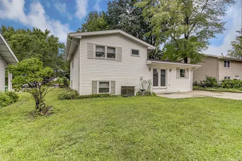 2115 Shabbona Dr, Springfield, IL 62703 photo 32