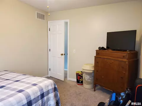 109 Appomattox Dr, Springfield, IL 62711 photo 24