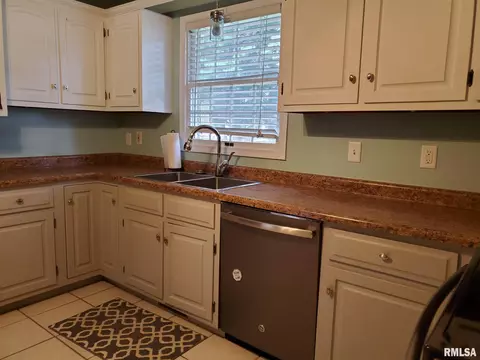 109 Appomattox Dr, Springfield, IL 62711 photo 12