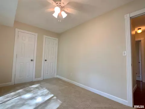 1960 Stanhope Rd, Springfield, IL 62702 photo 9