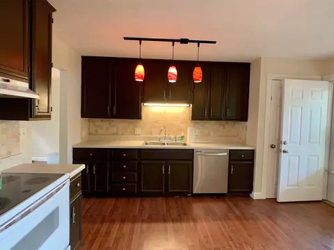 1960 Stanhope Rd, Springfield, IL 62702 photo 5