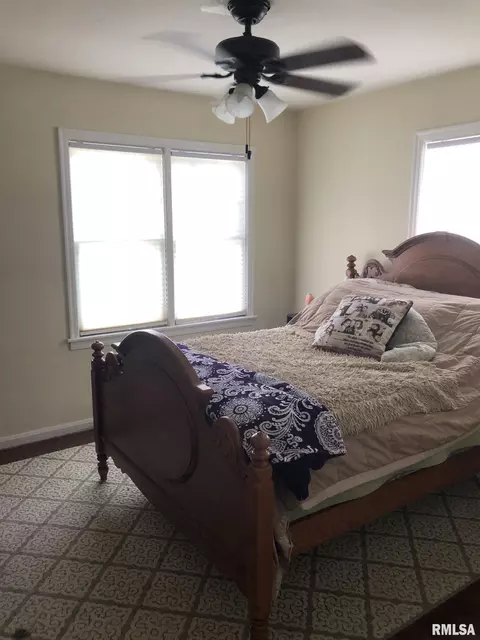 1438 N 6th St, Springfield, IL 62702 photo 18