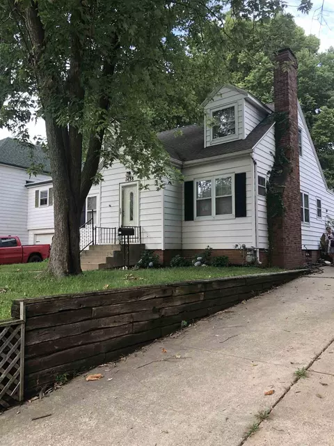 1438 N 6th St, Springfield, IL 62702 photo 6