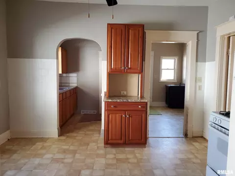 1508 Carolina Ave, Springfield, IL 62702 photo 10
