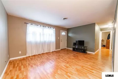 3218 Buckner St, Springfield, IL 62703 photo 3