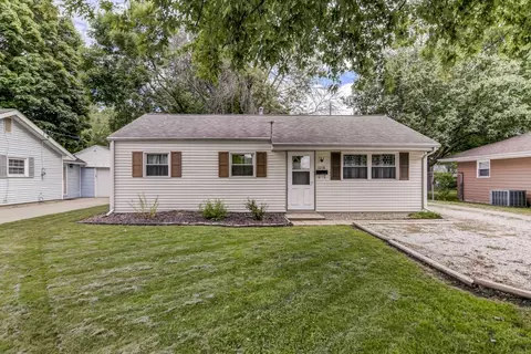 3218 Buckner St, Springfield, IL 62703 photo 1