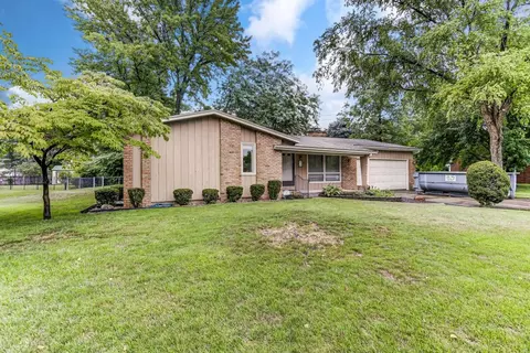 21 Glen Eagle Dr, Springfield, IL 62704 photo 31