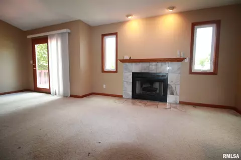 3405 Crystal Lake Dr, Springfield, IL 62711 photo 8