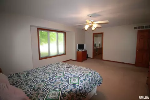 3405 Crystal Lake Dr, Springfield, IL 62711 photo 10