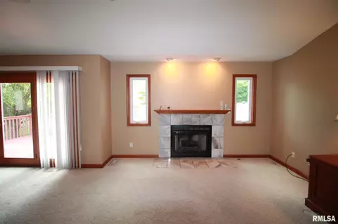 3405 Crystal Lake Dr, Springfield, IL 62711 photo 5