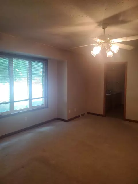 3405 Crystal Lake Dr, Springfield, IL 62711 photo 9