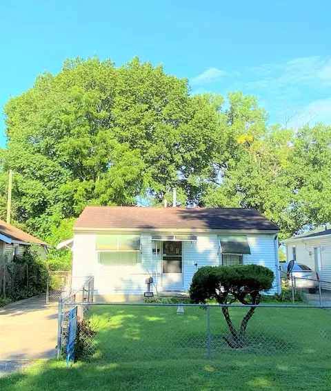 3005 S 12th St, Springfield, IL 62703 photo 1