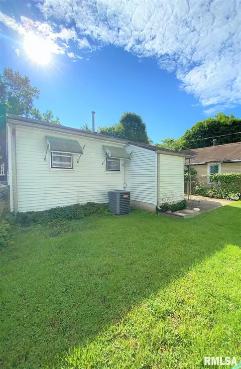 3005 S 12th St, Springfield, IL 62703 photo 27