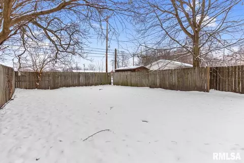 1624 S 8th St, Springfield, IL 62703 photo 14