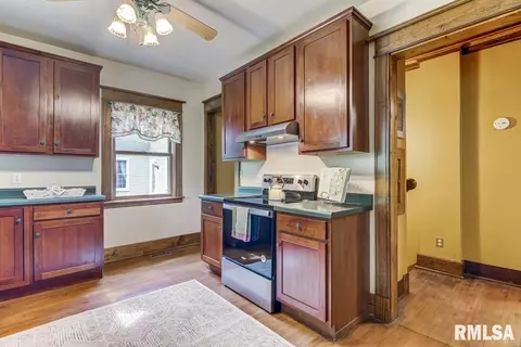 1433 Holmes St, Springfield, IL 62704 photo 23