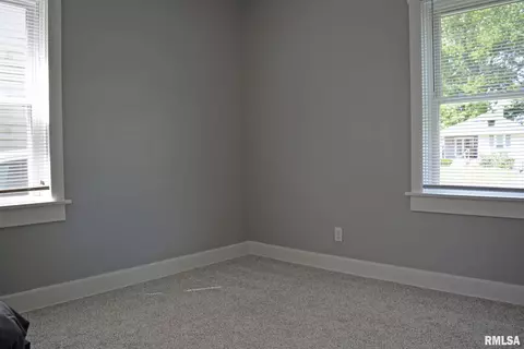 2628 Yale Blvd, Springfield, IL 62703 photo 3