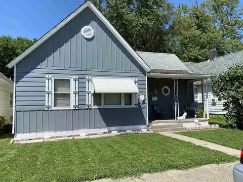 1027 N 15th St, Springfield, IL 62702 photo 2